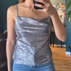 WAYF Gray Patterned top